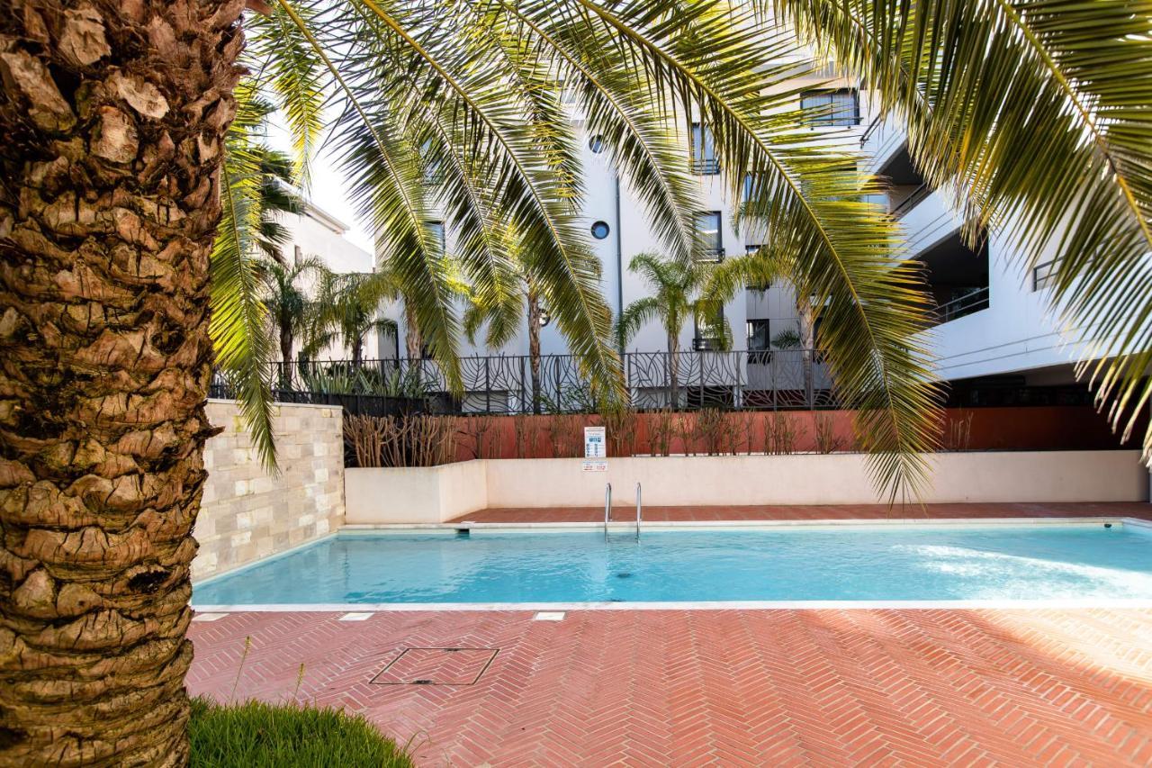 Renovated 2-Br Apartment With Terrace And Pool Cannes Ngoại thất bức ảnh