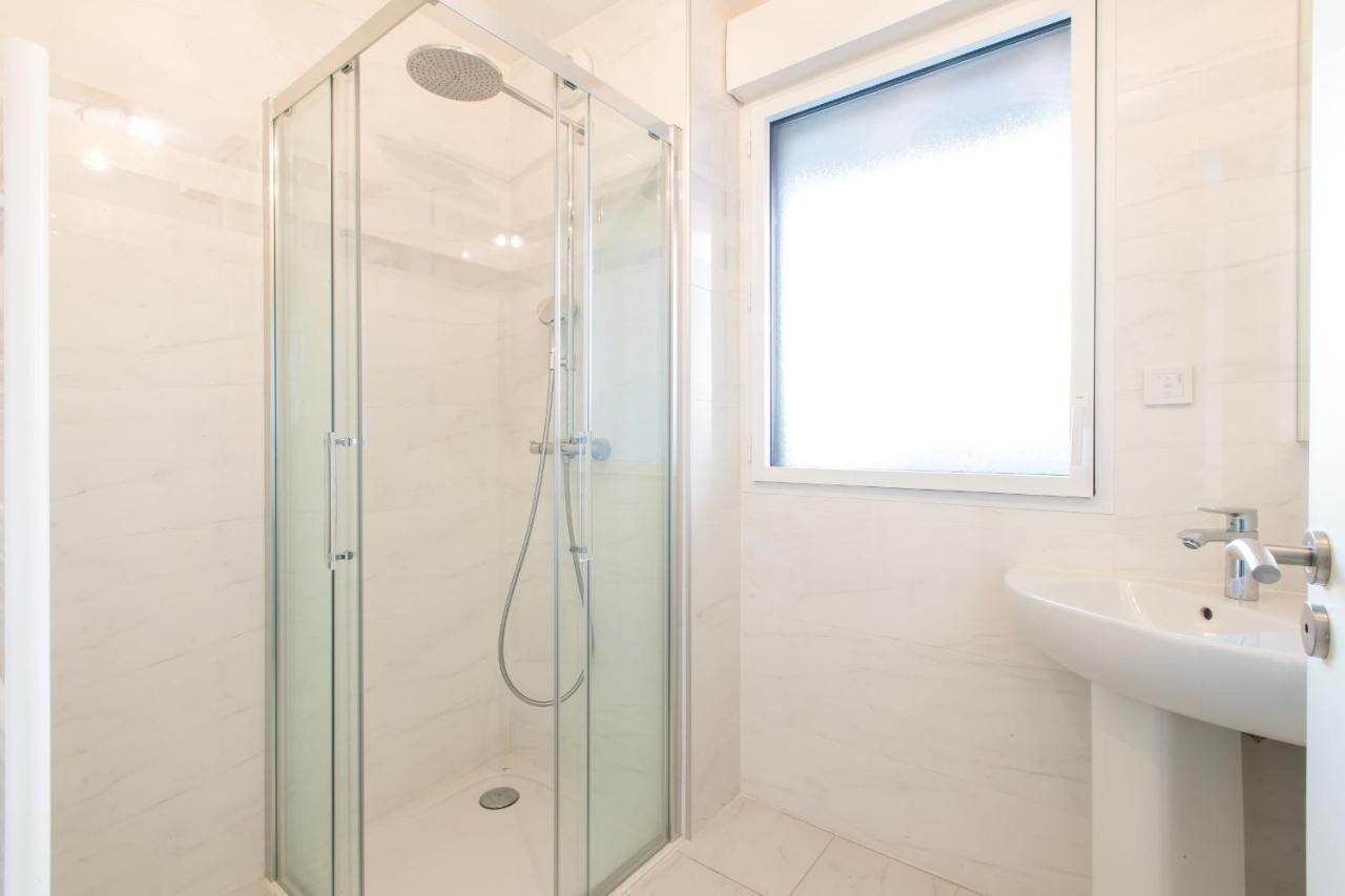 Renovated 2-Br Apartment With Terrace And Pool Cannes Ngoại thất bức ảnh